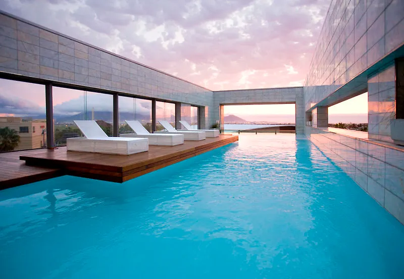 Cape Town Marriott Hotel Crystal Towers