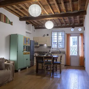 appartamento-degli-asili-affitti-brevi-italia.it-tuscanyhotel.com/