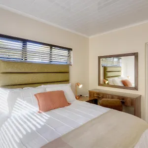 9a@crassula Way Apartment