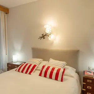 edificio-tropicana-tossa-de-mar.catalonia-hotels.com/
