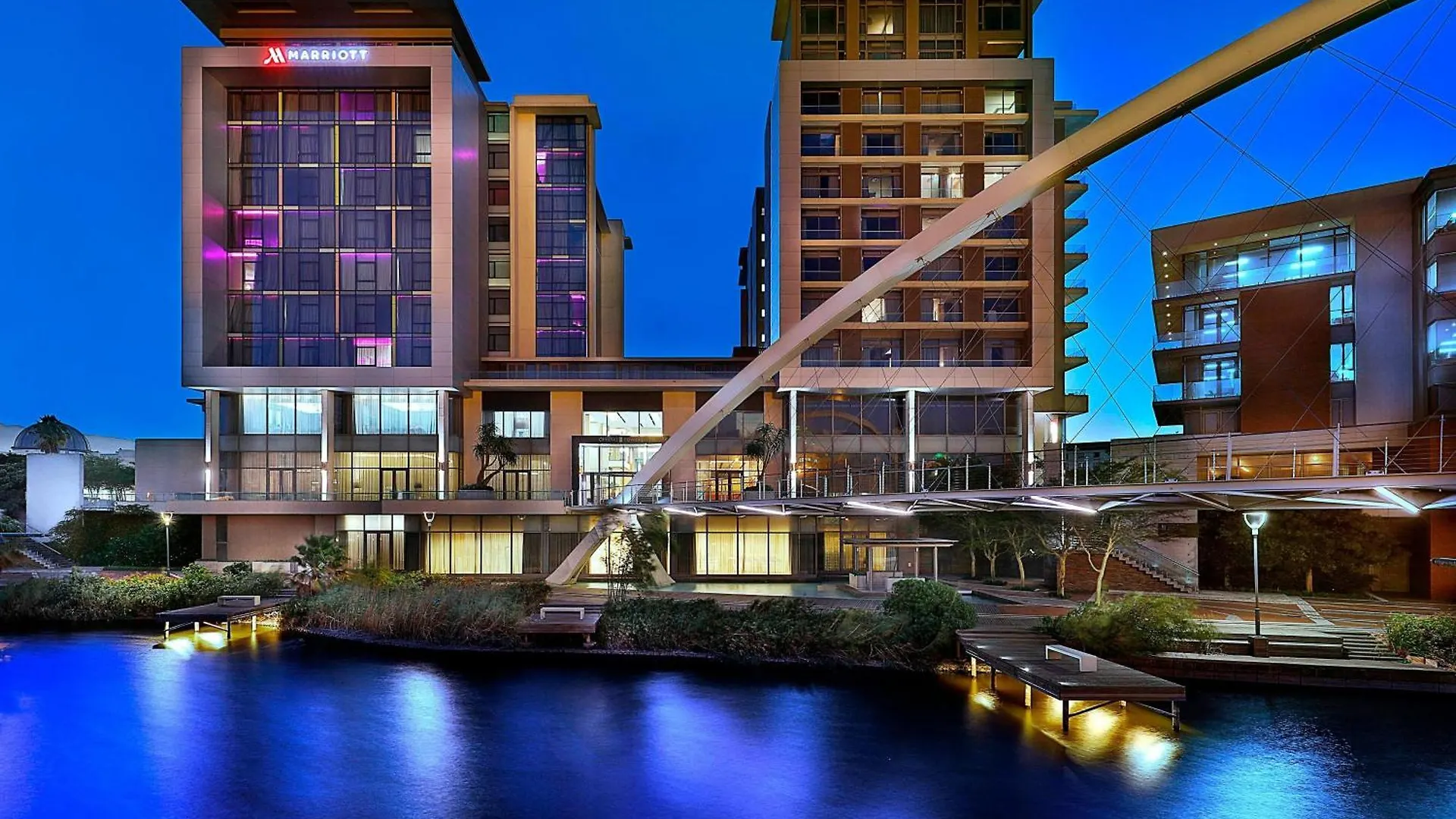 Cape Town Marriott Hotel Crystal Towers Cape Town