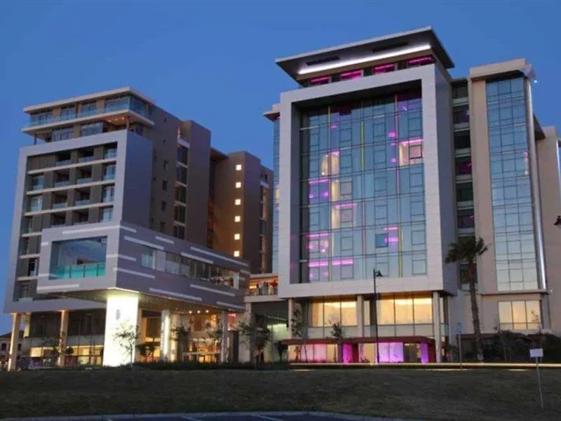 Cape Town Marriott Hotel Crystal Towers  Cape Town