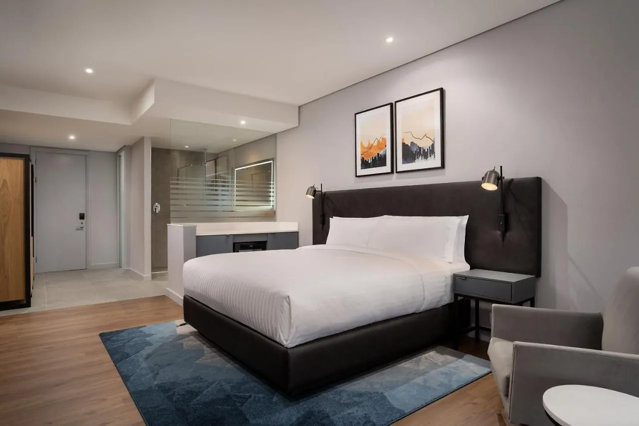****  Cape Town Marriott Hotel Crystal Towers South Africa